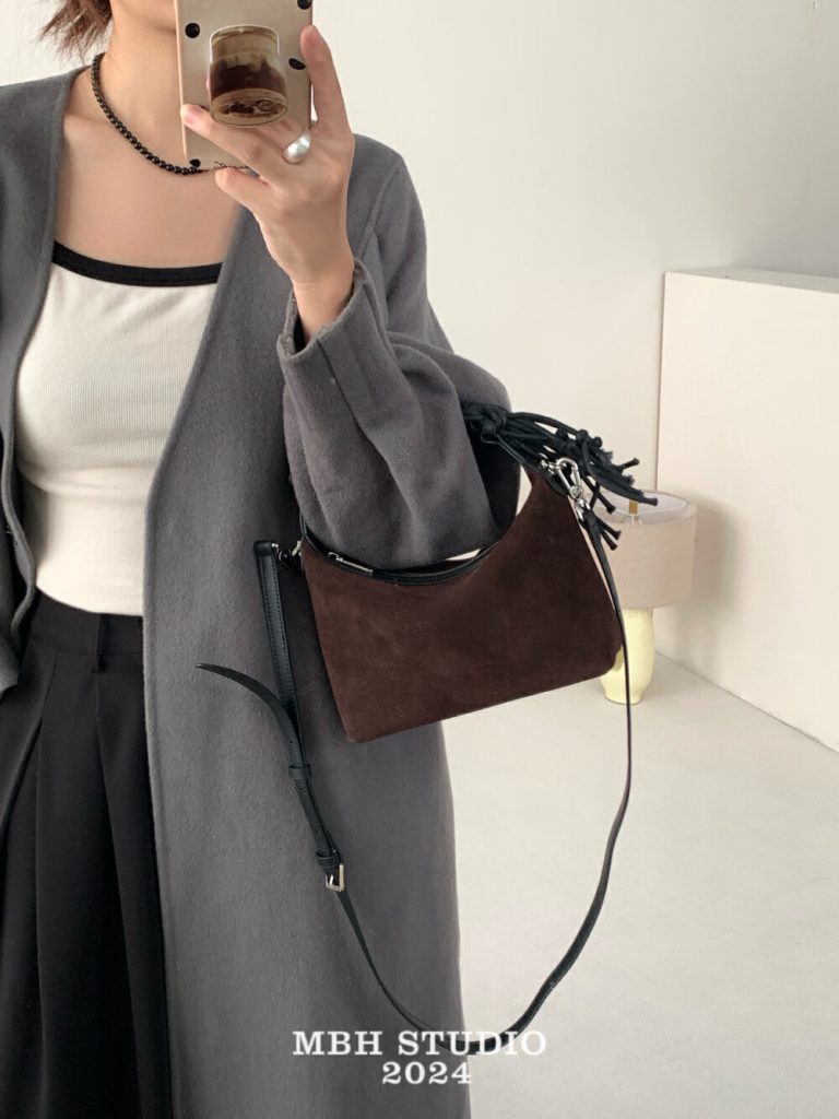 MBH Niche Design Color Block Handmade Woven Lunch Box Bag Matte Leather Tassel Crossbody with Shoulder Strap