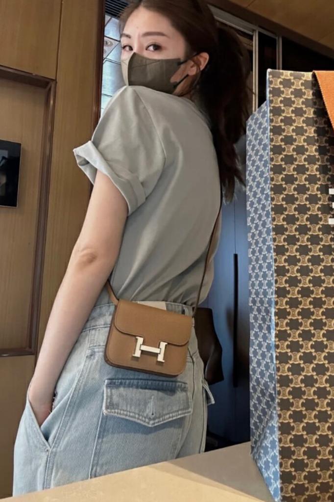 MBH Mini Chain Genuine Leather Crossbody Bag with Chain and Leather Strap - Image 5